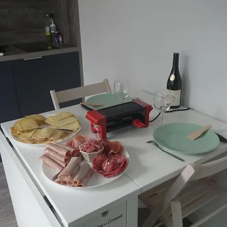 Le Temps D'une Pause: Beaujolais-view Retreat With Ev Charging