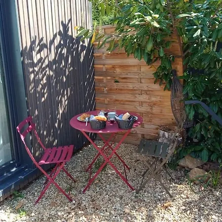 Le Temps D'une Pause: Beaujolais-view Retreat With Ev Charging Montmerle-sur-Saone